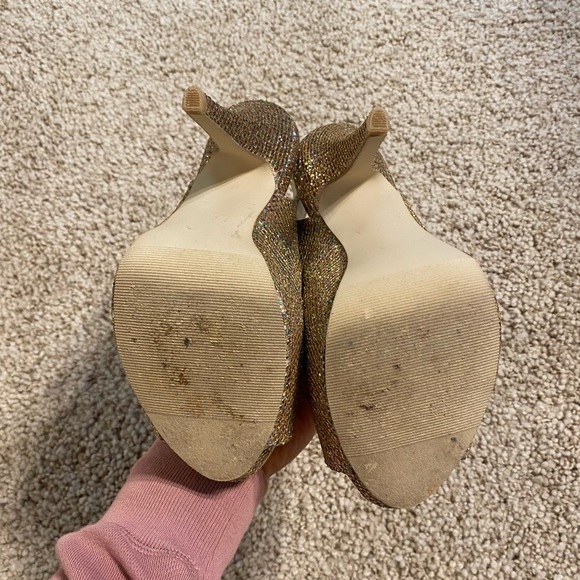 MADDEN GIRL GOLD GLITTER HEELS - Picture 4 of 5
